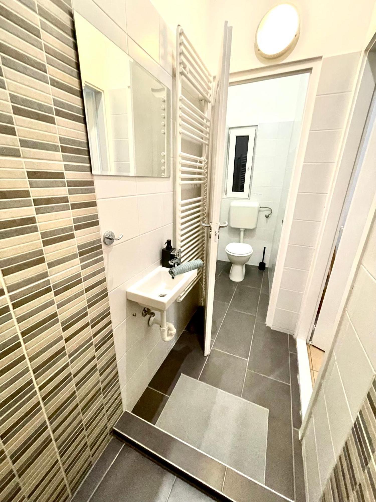 Relax Home With 2 Bedroom, 2 Bathroom For 6 People In The City Centre Free Coffee Budapest Exterior photo